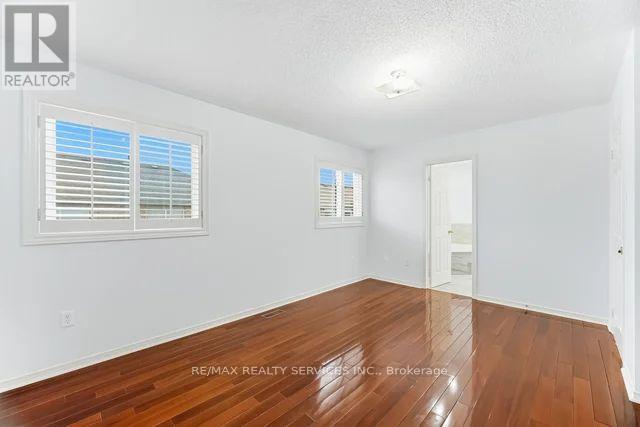 103 Starhill Crescent, Brampton, Ontario  L6R 2P8 - Photo 17 - W12897226