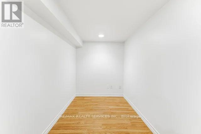 103 Starhill Crescent, Brampton, Ontario  L6R 2P8 - Photo 35 - W12897226