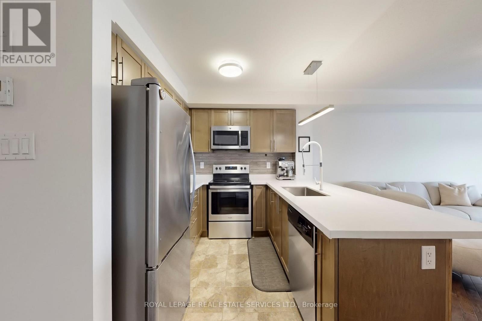 158 Kingston Road W, Ajax, Ontario  L1T 0M9 - Photo 11 - E12897316