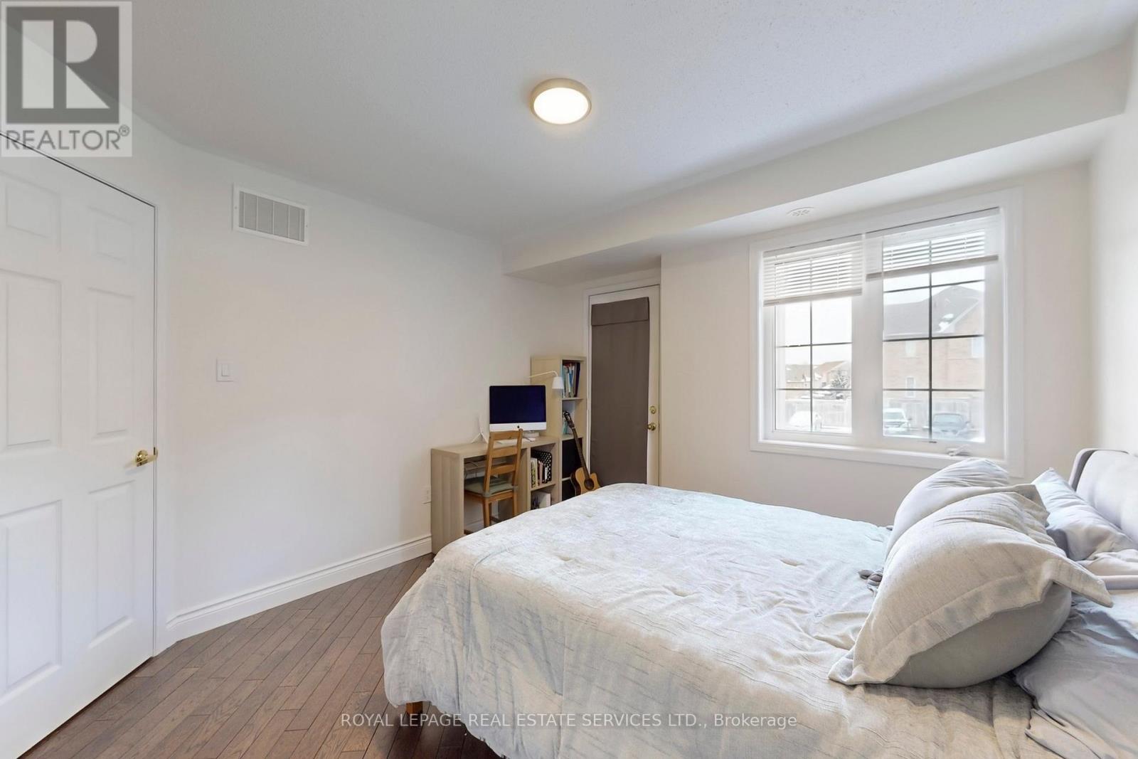 158 Kingston Road W, Ajax, Ontario  L1T 0M9 - Photo 16 - E12897316