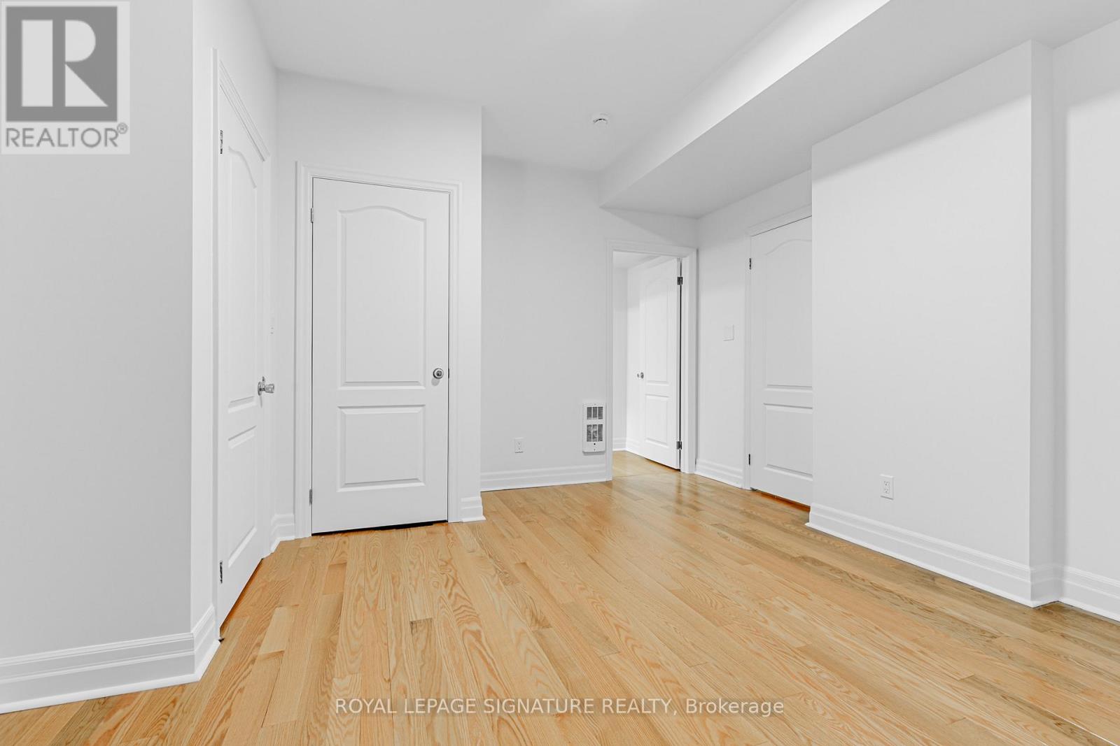 Lower - 44 Thatcher Avenue, Toronto, Ontario  M1M 2M2 - Photo 14 - E12897324