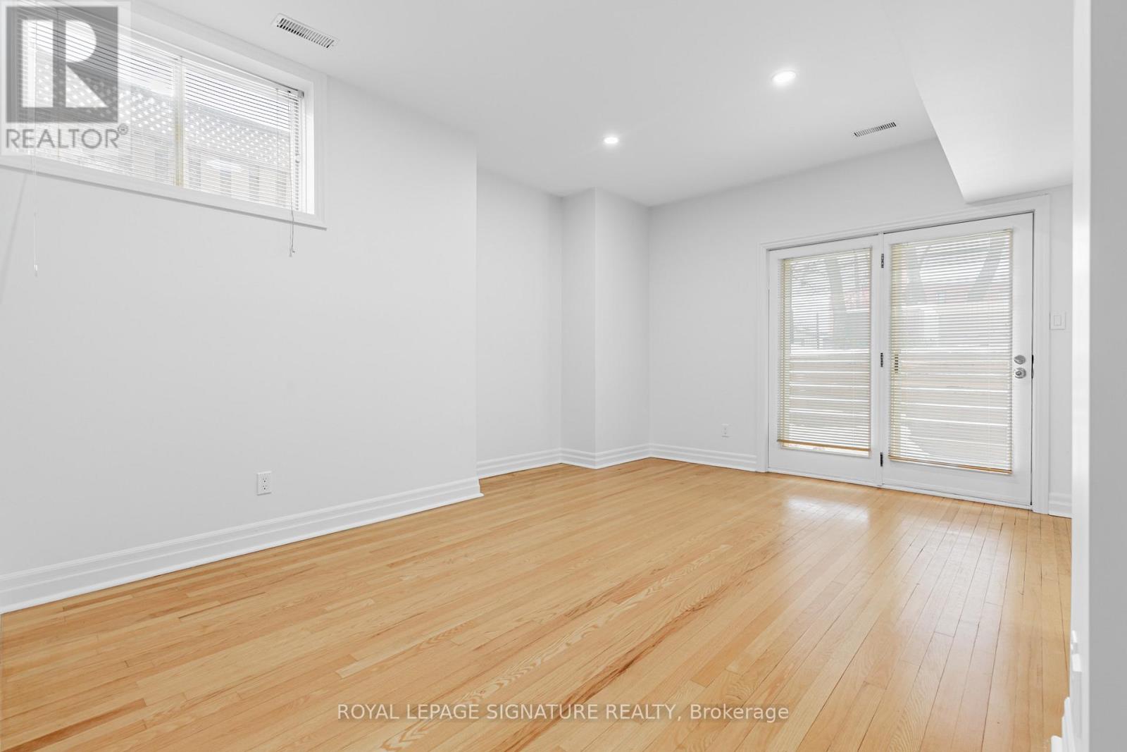 Lower - 44 Thatcher Avenue, Toronto, Ontario  M1M 2M2 - Photo 2 - E12897324