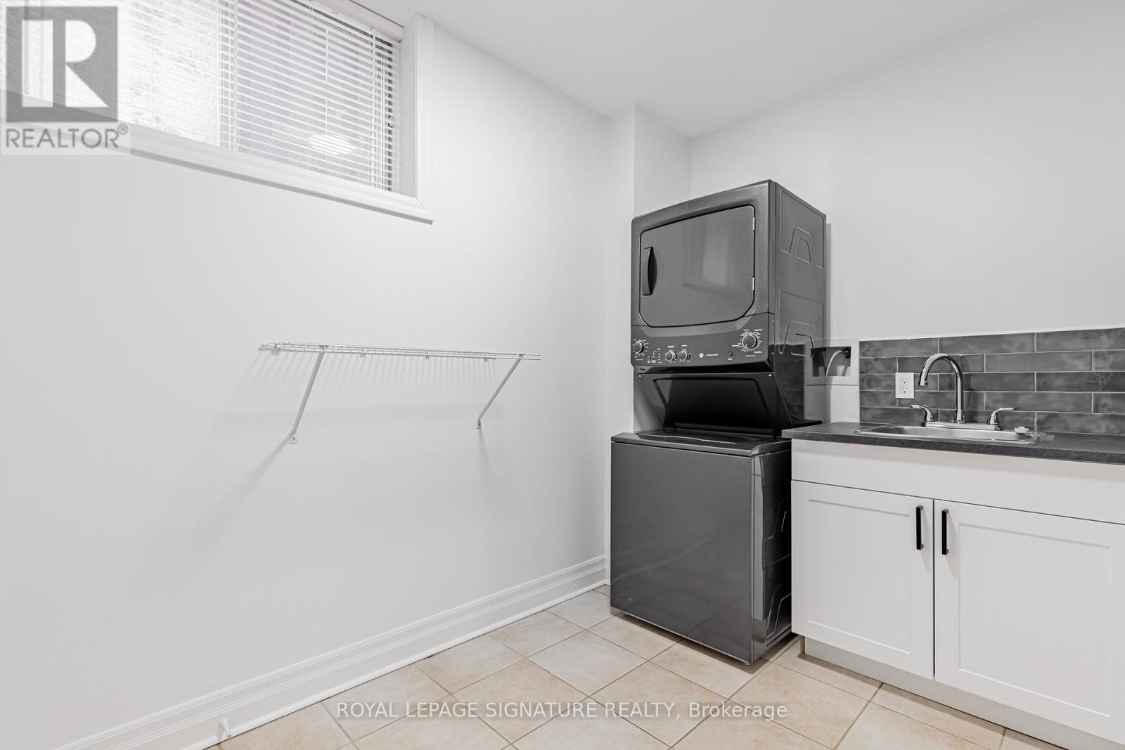 Lower - 44 Thatcher Avenue, Toronto, Ontario  M1M 2M2 - Photo 21 - E12897324