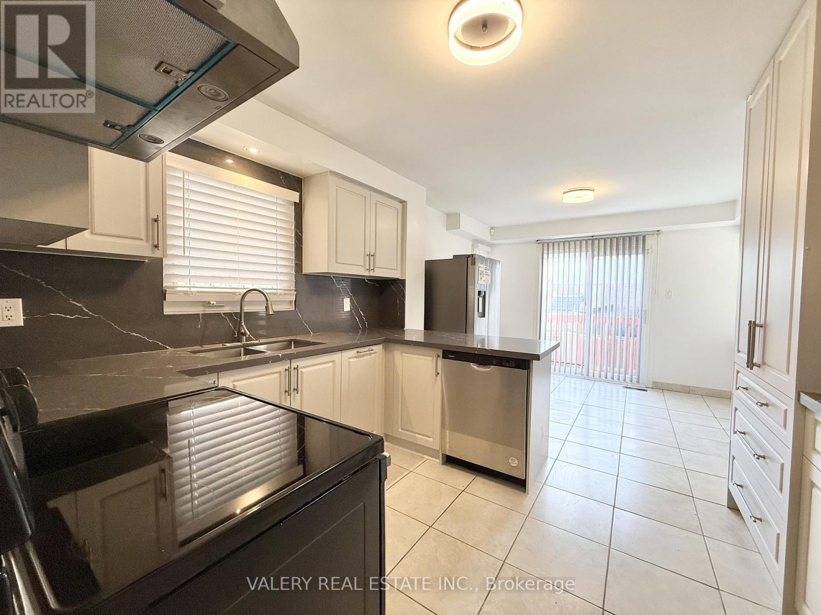 1 - 94 REED DRIVE, Ajax, Ontario