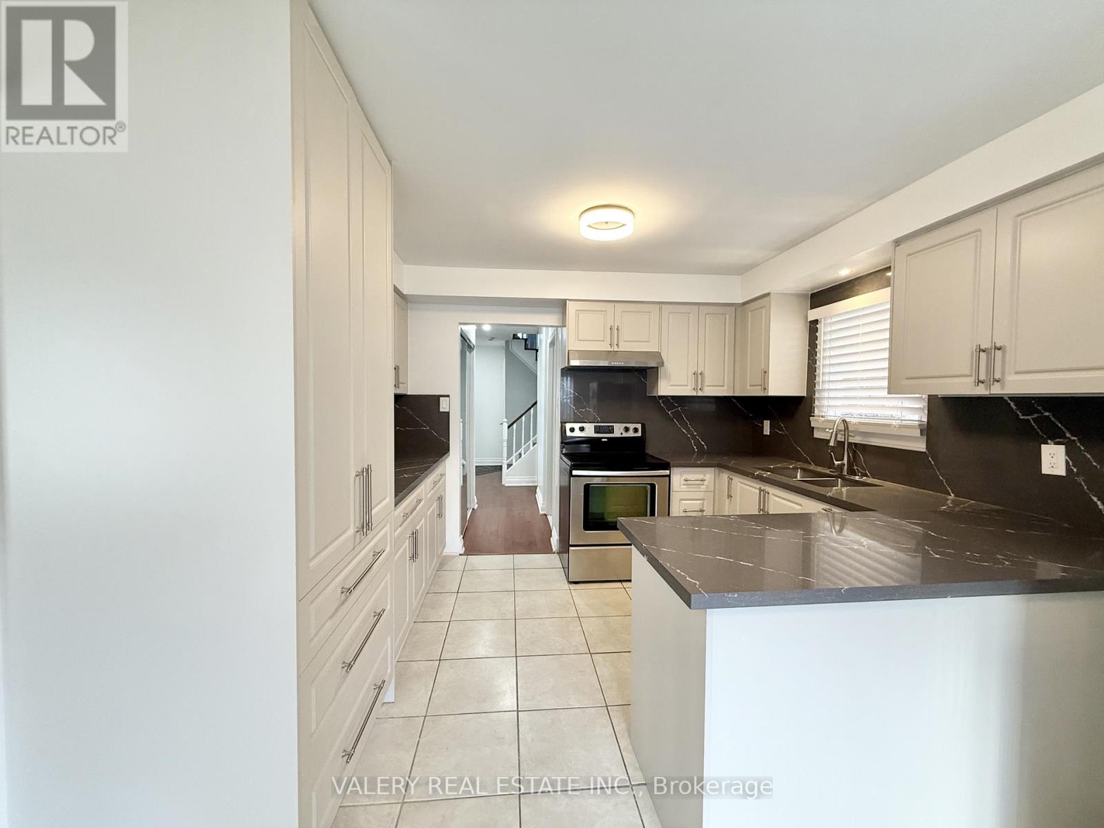 1 - 94 Reed Drive, Ajax, Ontario  L1S 6T6 - Photo 3 - E12897422