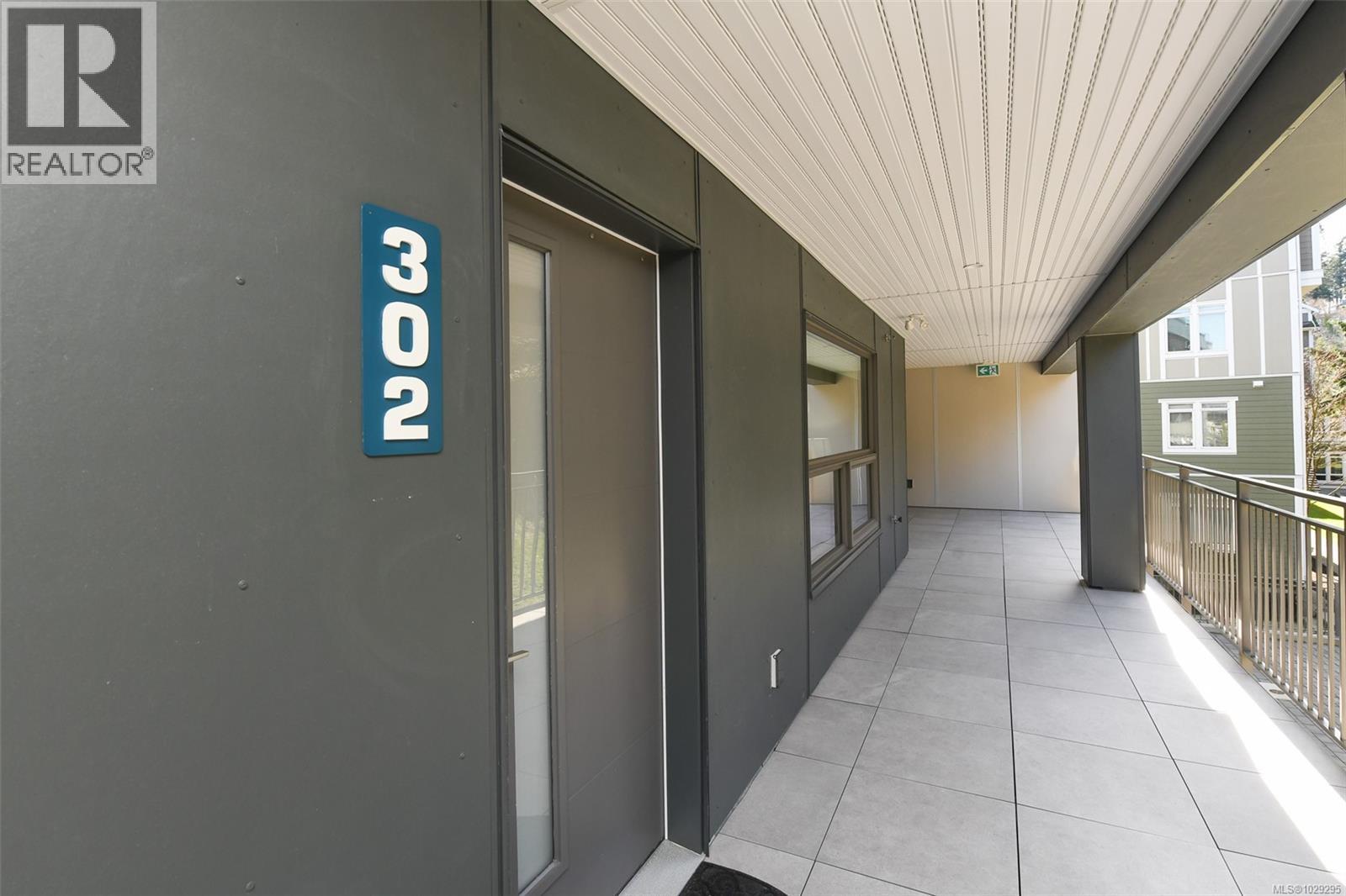 302 536 Island Hwy, Campbell River, British Columbia  V9W 1A5 - Photo 47 - 1029295