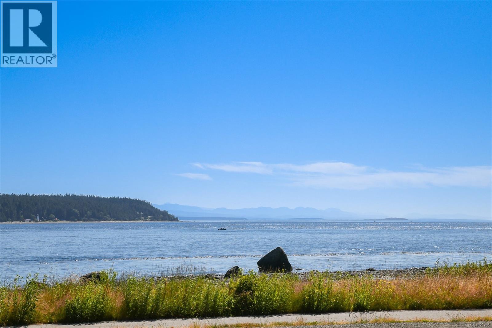 302 536 Island Hwy, Campbell River, British Columbia  V9W 1A5 - Photo 38 - 1029295