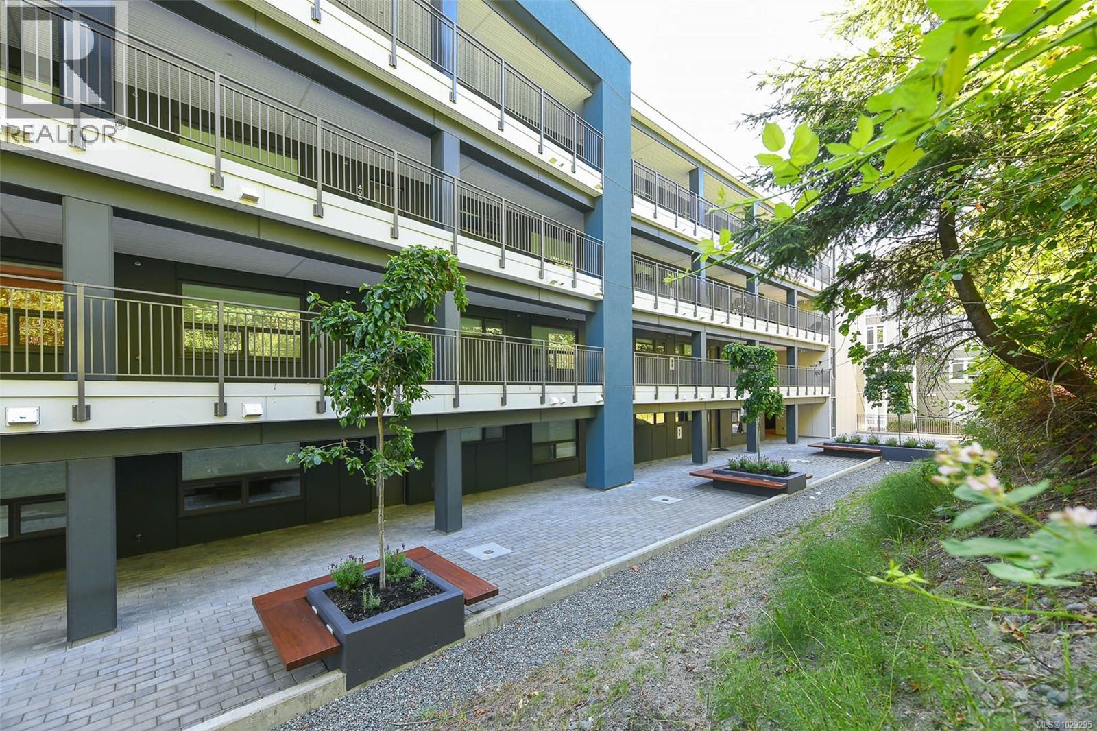 302 536 Island Hwy, Campbell River, British Columbia  V9W 1A5 - Photo 40 - 1029295