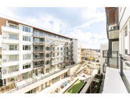 512 10466 138A STREET, Surrey, British Columbia