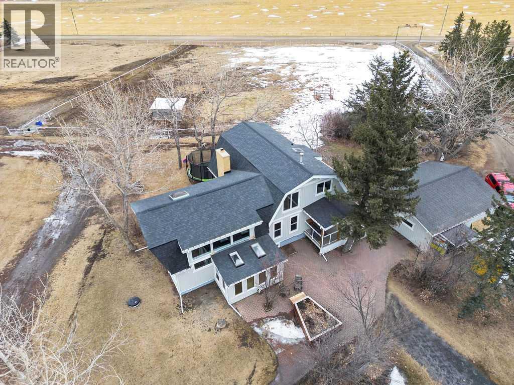 253043 Range Road 280, Rural Rocky View County, Alberta  T1Z 0E3 - Photo 2 - A2293825