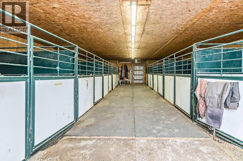 253043 Range Road 280, Rural Rocky View County, Alberta  T1Z 0E3 - Photo 8 - A2293825