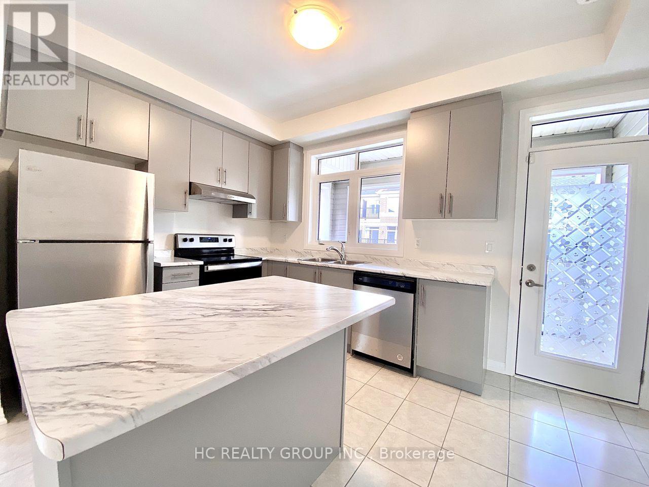 30 Stoeber Lane, Markham, Ontario  L6B 0S1 - Photo 10 - N12897286