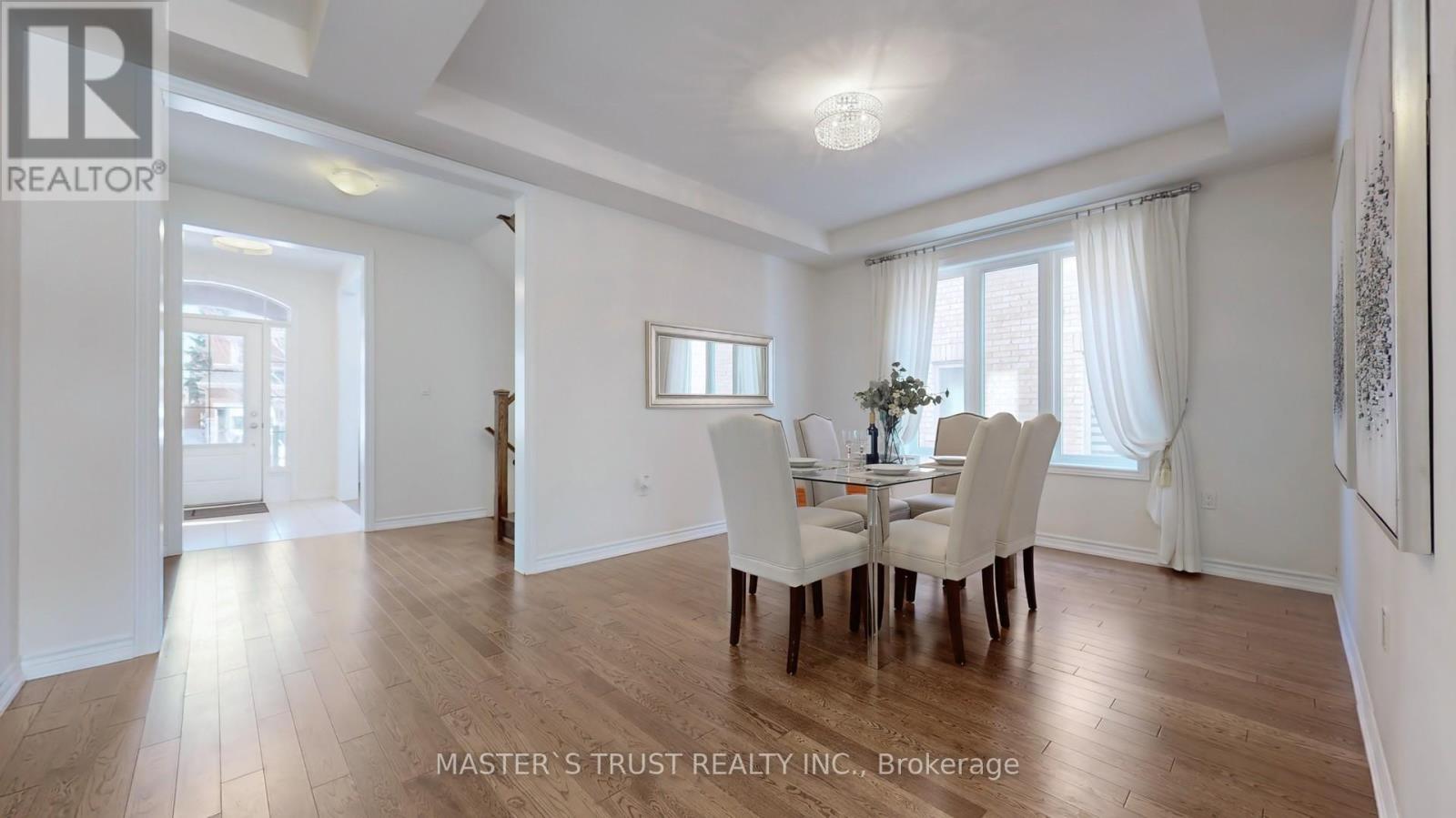 68 Alf Neely Way, Newmarket, Ontario  L3Y 0C6 - Photo 13 - N12897344