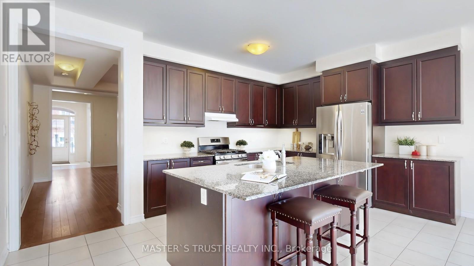 68 Alf Neely Way, Newmarket, Ontario  L3Y 0C6 - Photo 15 - N12897344