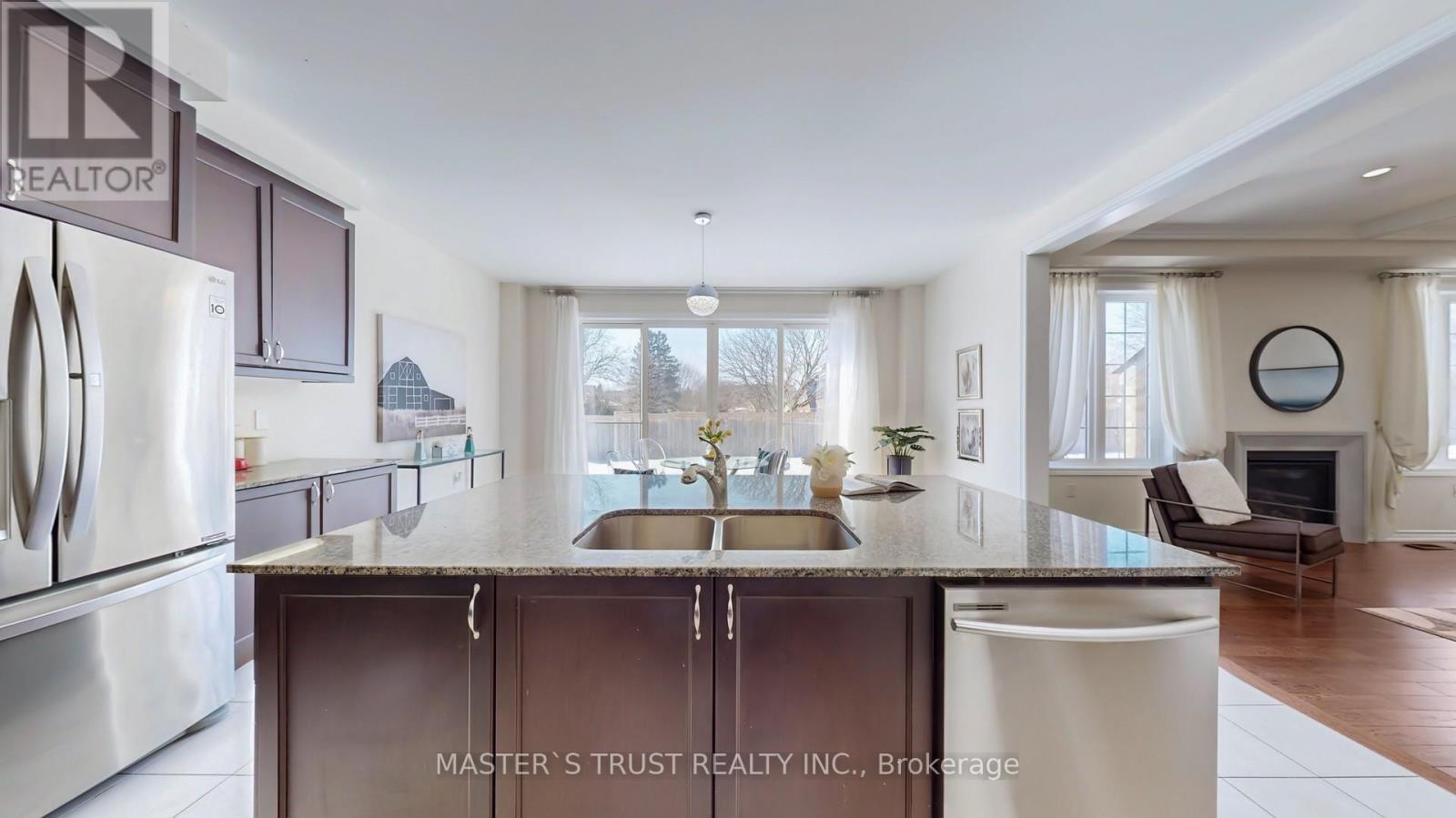 68 Alf Neely Way, Newmarket, Ontario  L3Y 0C6 - Photo 19 - N12897344