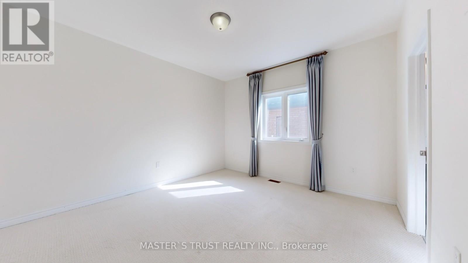 68 Alf Neely Way, Newmarket, Ontario  L3Y 0C6 - Photo 35 - N12897344