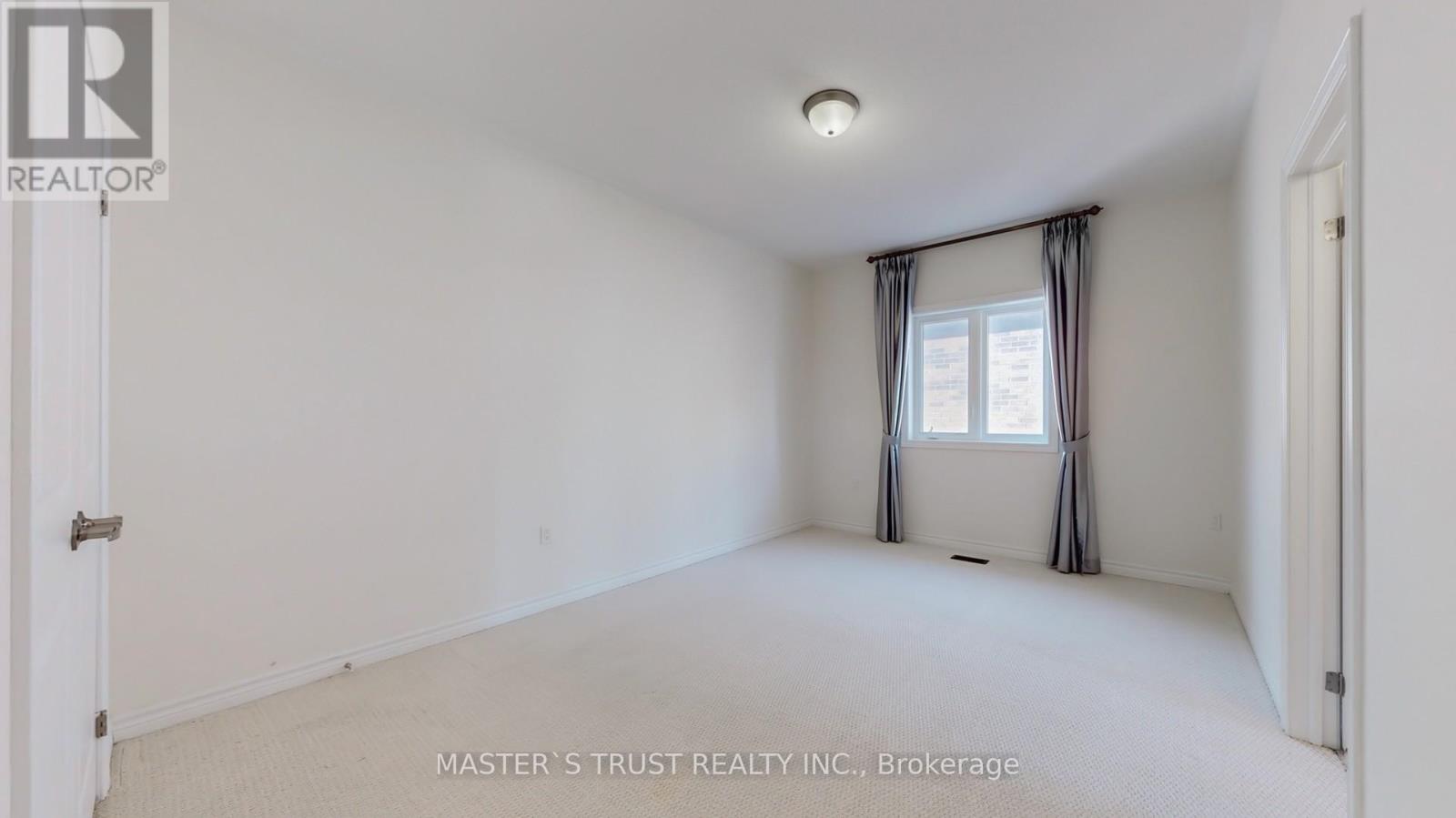 68 Alf Neely Way, Newmarket, Ontario  L3Y 0C6 - Photo 44 - N12897344