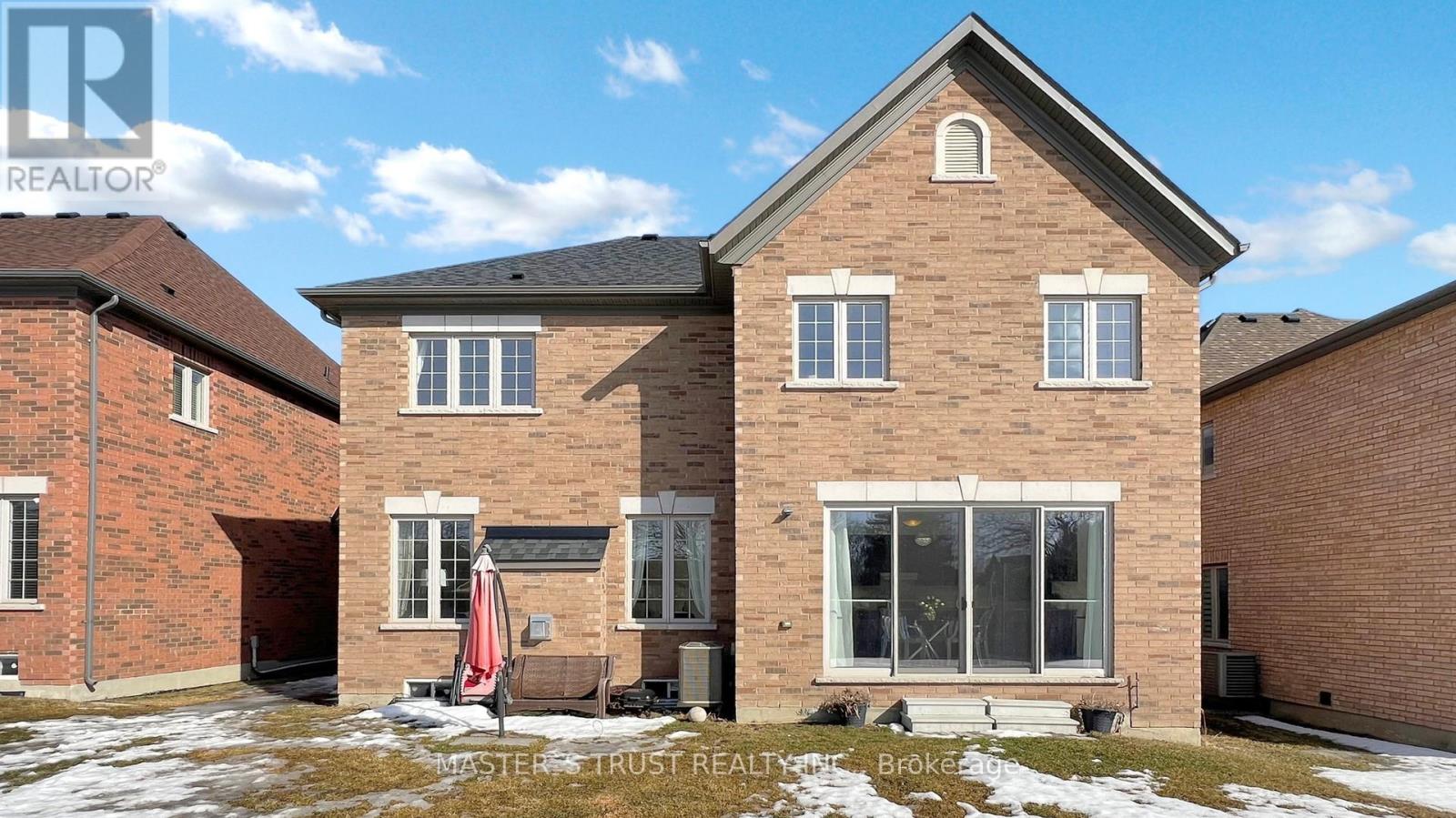 68 Alf Neely Way, Newmarket, Ontario  L3Y 0C6 - Photo 50 - N12897344