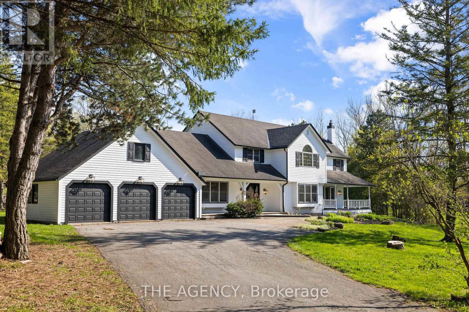 3635 19th Sdrd, King, Ontario  L7B 0C7 - Photo 2 - N12897364