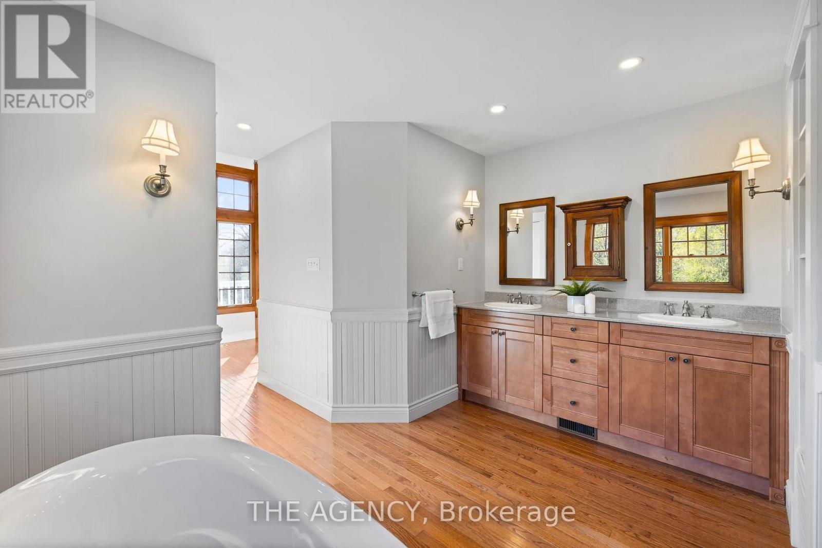 3635 19th Sdrd, King, Ontario  L7B 0C7 - Photo 25 - N12897364