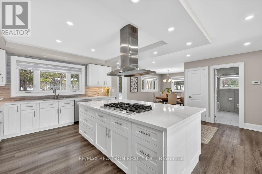 5145 Severn Pines Crescent, Severn, Ontario  L0K 2B0 - Photo 10 - S12897400