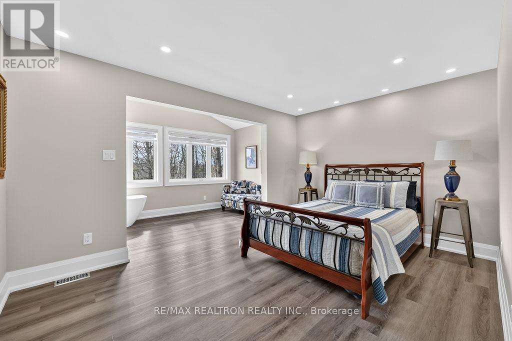 5145 Severn Pines Crescent, Severn, Ontario  L0K 2B0 - Photo 22 - S12897400