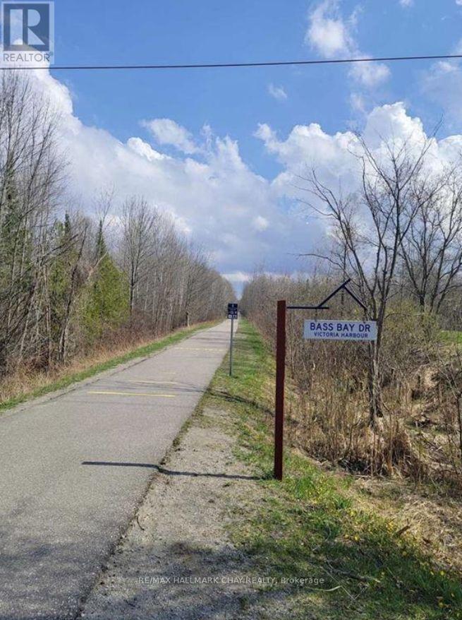 41 Bass Bay Drive, Tay, Ontario  L0K 2A0 - Photo 8 - S12897410