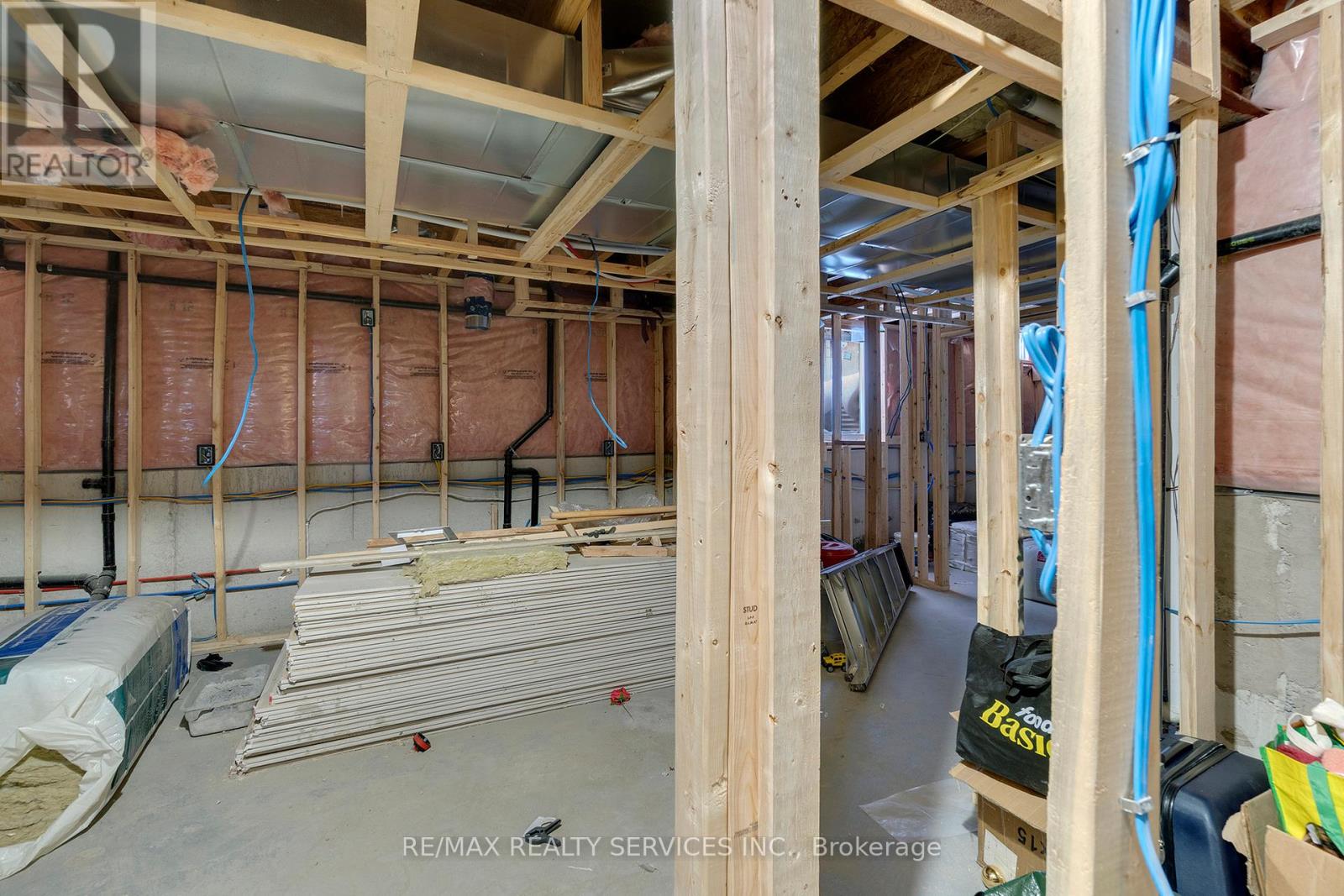 43 Masters Green Crescent, Brampton, Ontario  L7A 3K6 - Photo 33 - W12897296