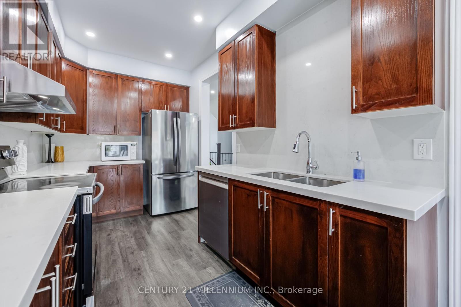 38 - 1015 Galesway Boulevard E, Mississauga, Ontario  L5V 0A8 - Photo 16 - W12897340