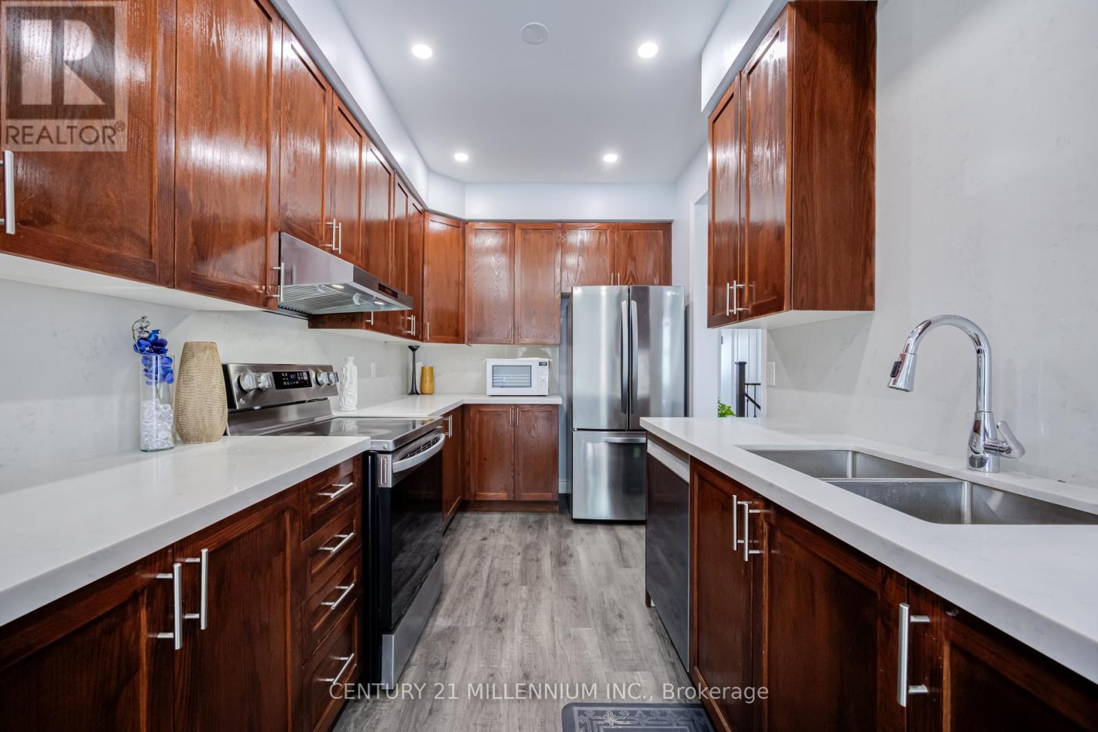 38 - 1015 Galesway Boulevard E, Mississauga, Ontario  L5V 0A8 - Photo 17 - W12897340