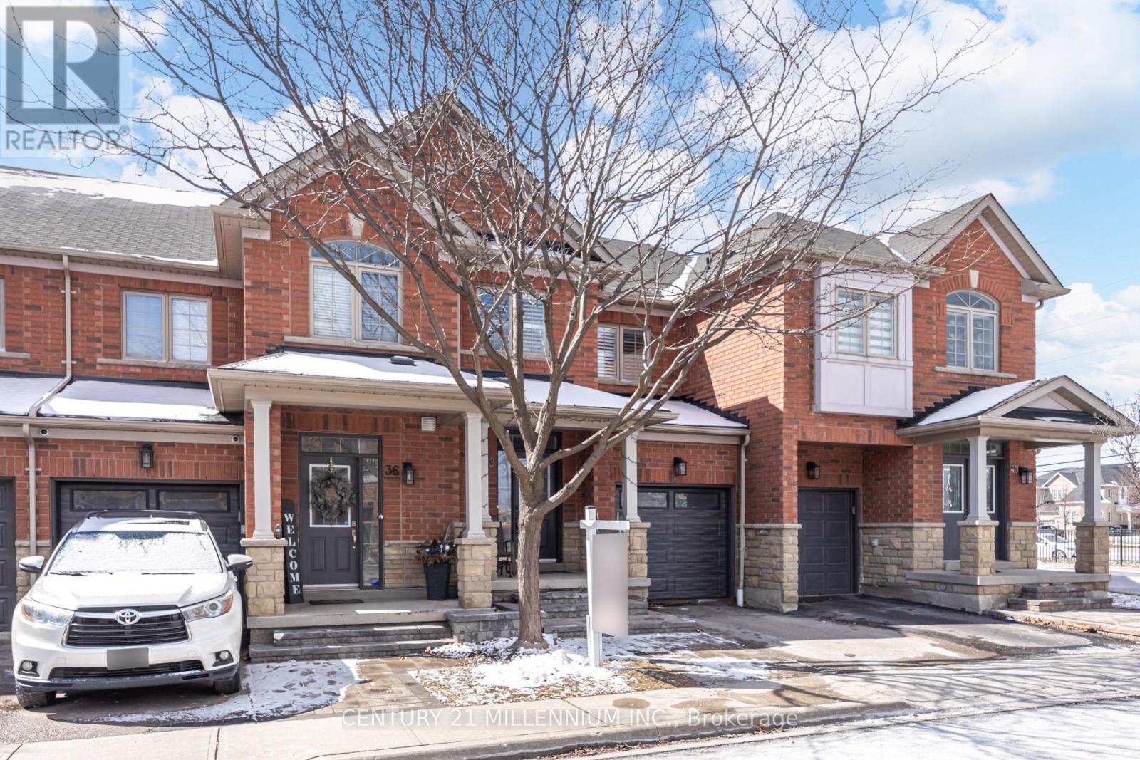 38 - 1015 Galesway Boulevard E, Mississauga, Ontario  L5V 0A8 - Photo 2 - W12897340