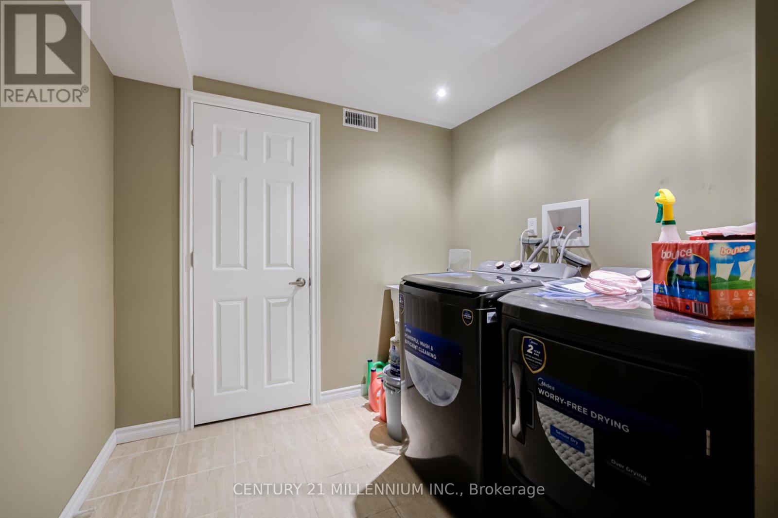 38 - 1015 Galesway Boulevard E, Mississauga, Ontario  L5V 0A8 - Photo 38 - W12897340