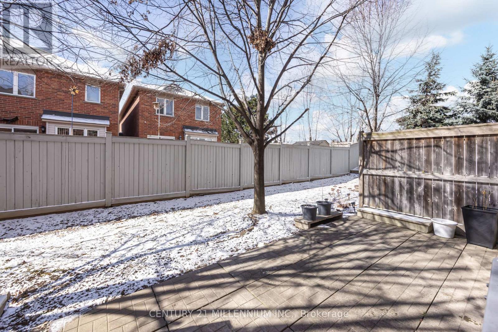38 - 1015 Galesway Boulevard E, Mississauga, Ontario  L5V 0A8 - Photo 39 - W12897340