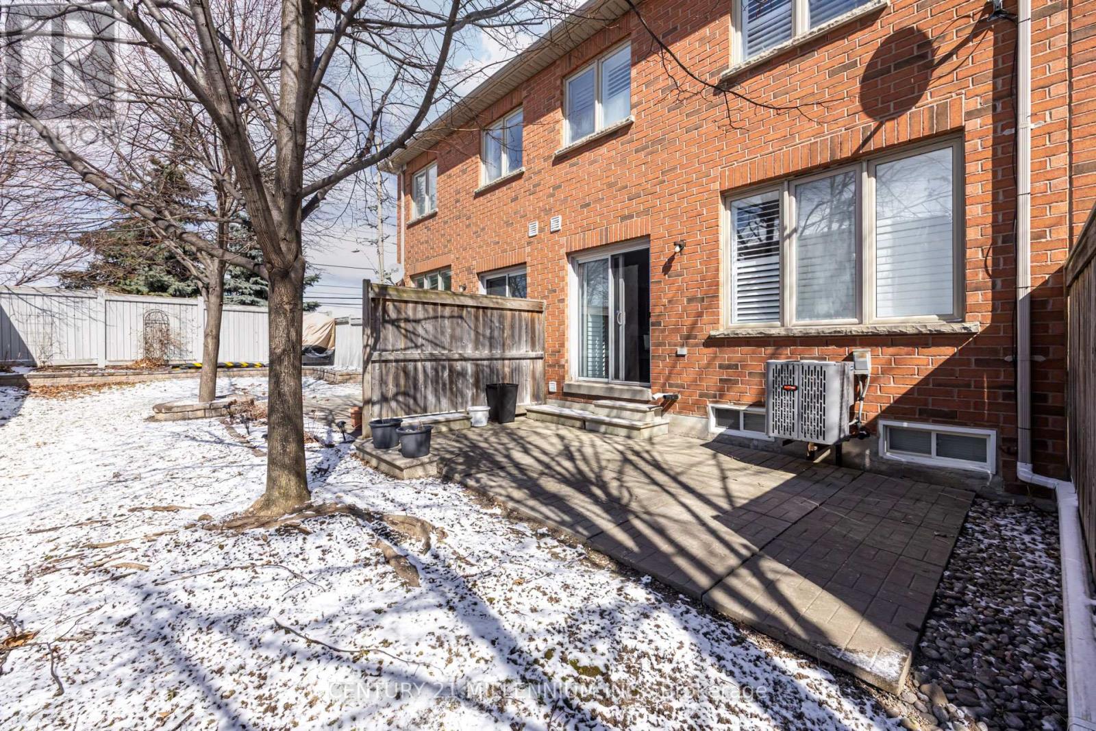 38 - 1015 Galesway Boulevard E, Mississauga, Ontario  L5V 0A8 - Photo 40 - W12897340