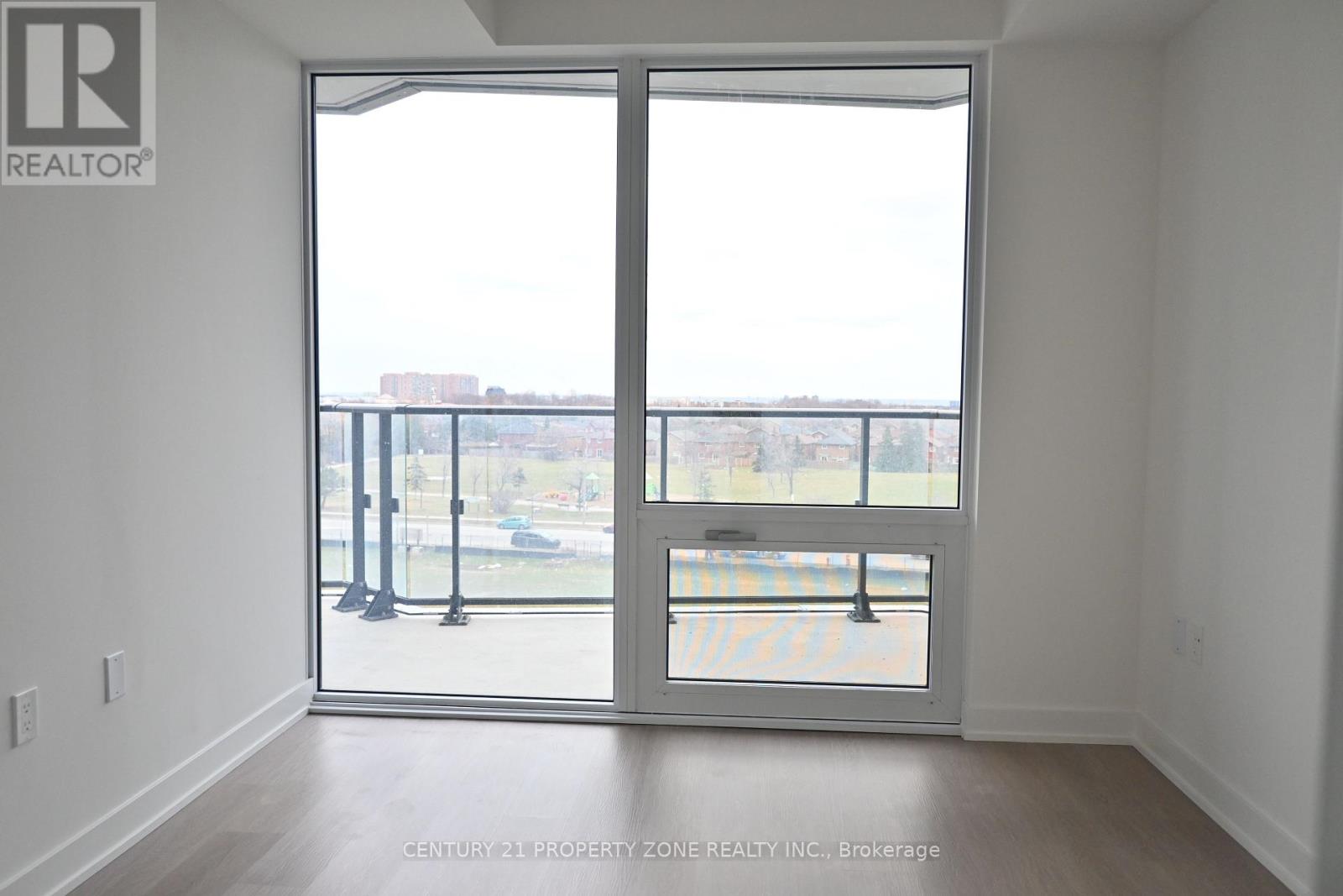 418 - 448 Burnhamthorpe Road W, Mississauga, Ontario  L5B 4M6 - Photo 12 - W12897394