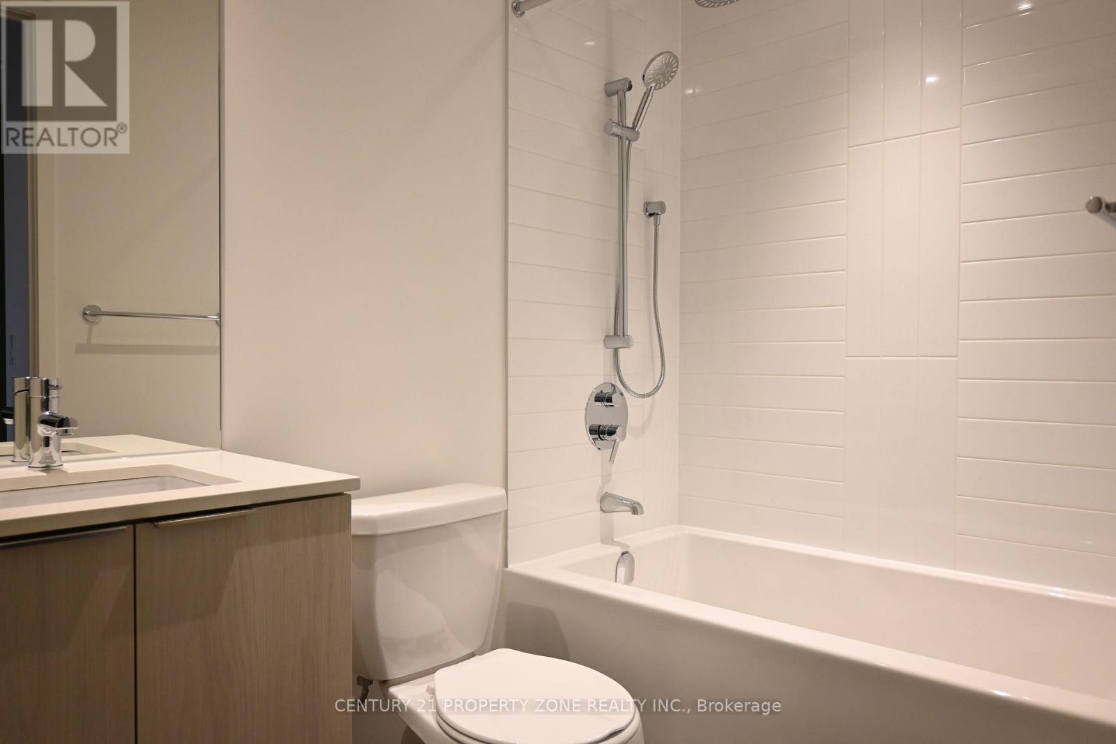 418 - 448 Burnhamthorpe Road W, Mississauga, Ontario  L5B 4M6 - Photo 14 - W12897394