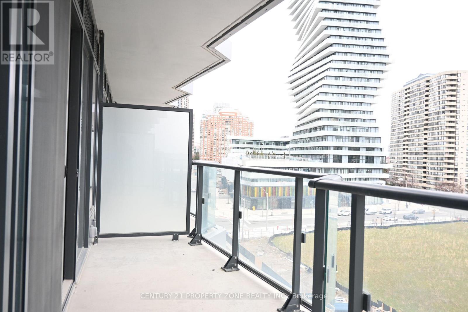 418 - 448 Burnhamthorpe Road W, Mississauga, Ontario  L5B 4M6 - Photo 17 - W12897394