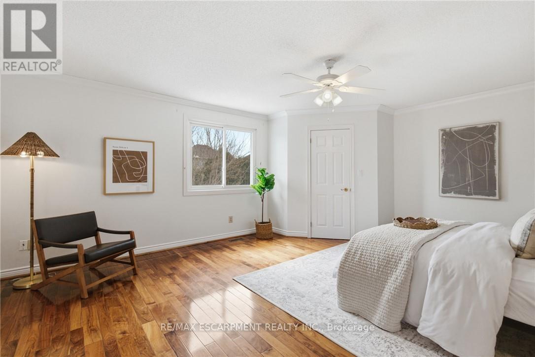 12 Sumner Crescent, Grimsby, Ontario  L3M 5E2 - Photo 27 - X12897354