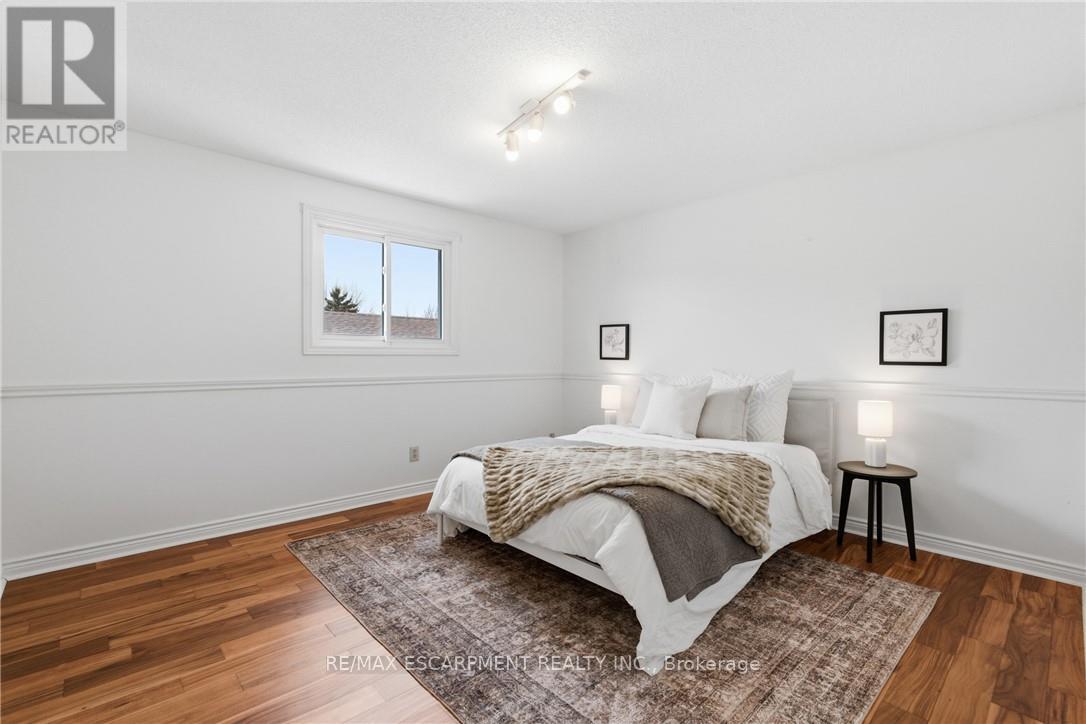 12 Sumner Crescent, Grimsby, Ontario  L3M 5E2 - Photo 35 - X12897354