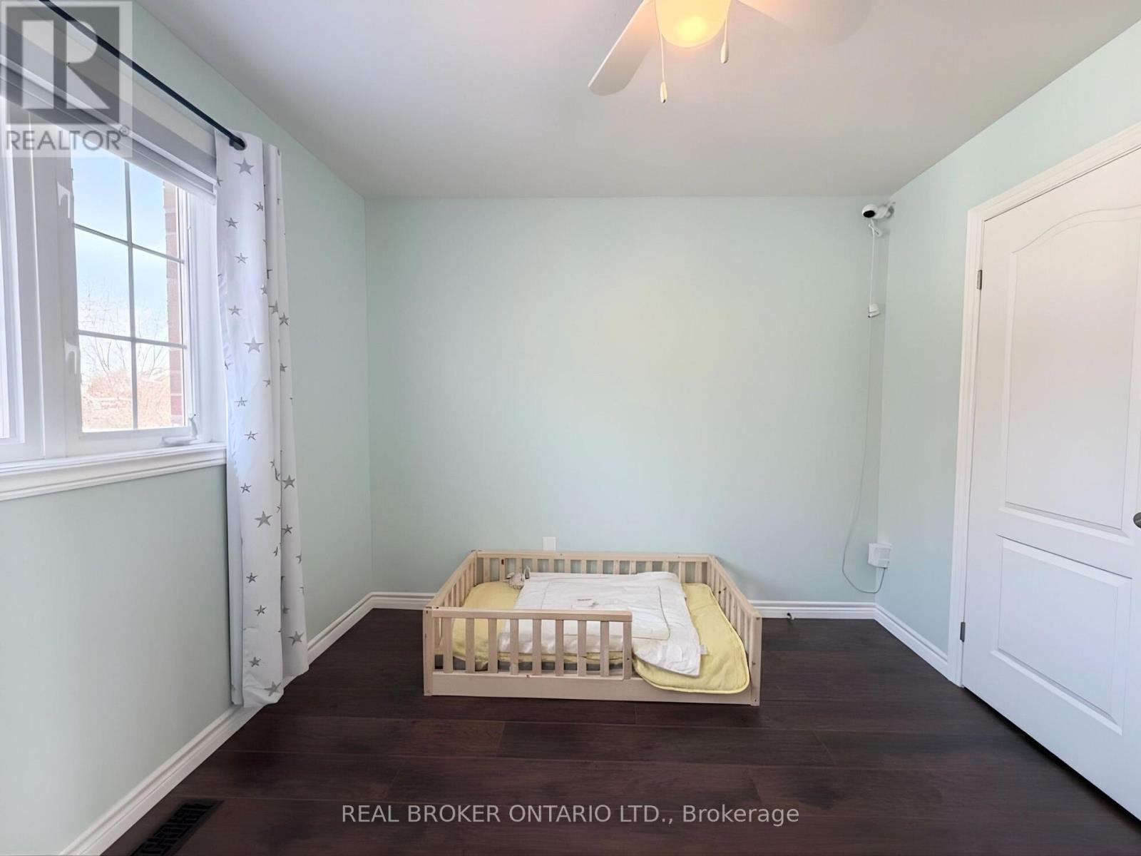 9 - 99 Panabaker Drive, Hamilton, Ontario  L9B 0A3 - Photo 17 - X12897390