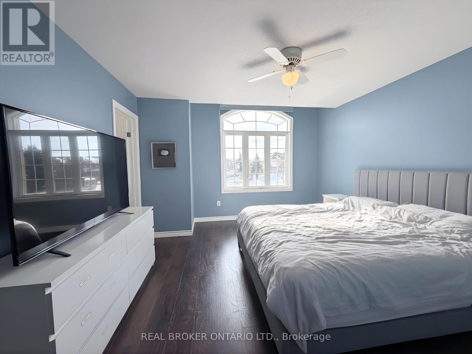 9 - 99 Panabaker Drive, Hamilton, Ontario  L9B 0A3 - Photo 4 - X12897390