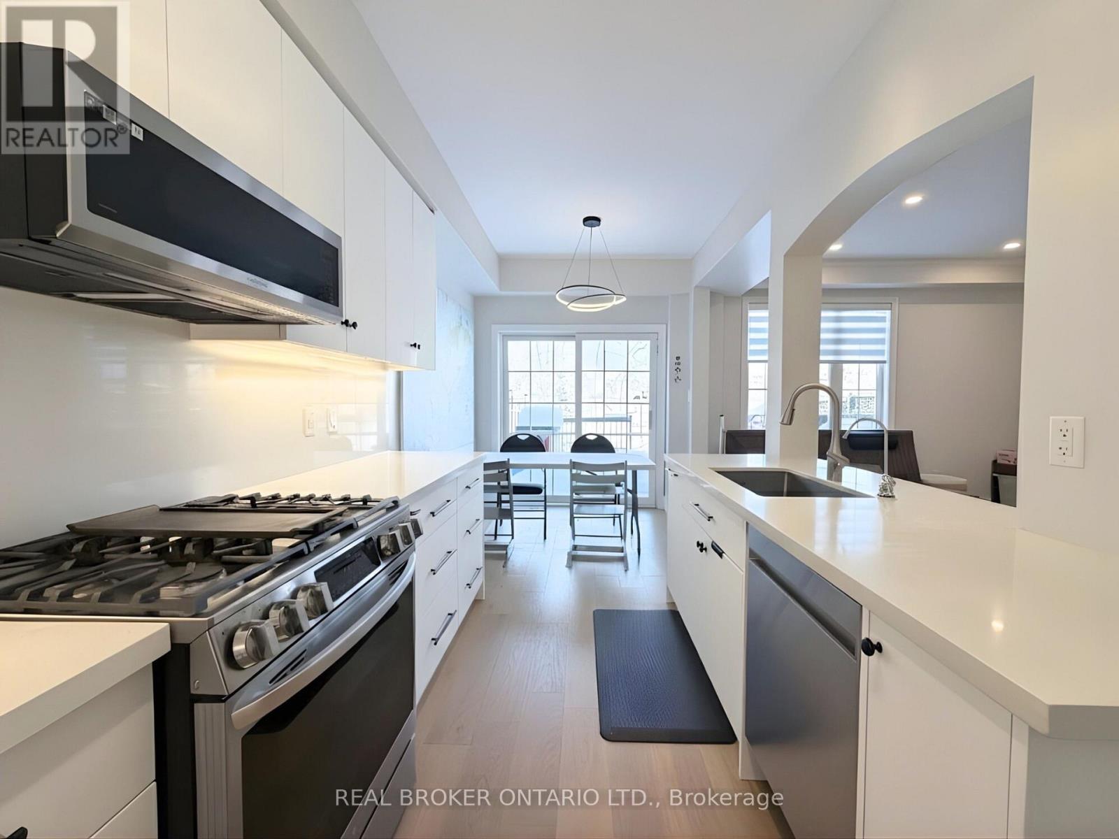 9 - 99 Panabaker Drive, Hamilton, Ontario  L9B 0A3 - Photo 45 - X12897390