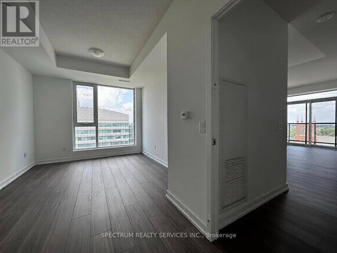 55 Duke Street, Kitchener, Ontario  N2G 1A6 - Photo 7 - X12897434