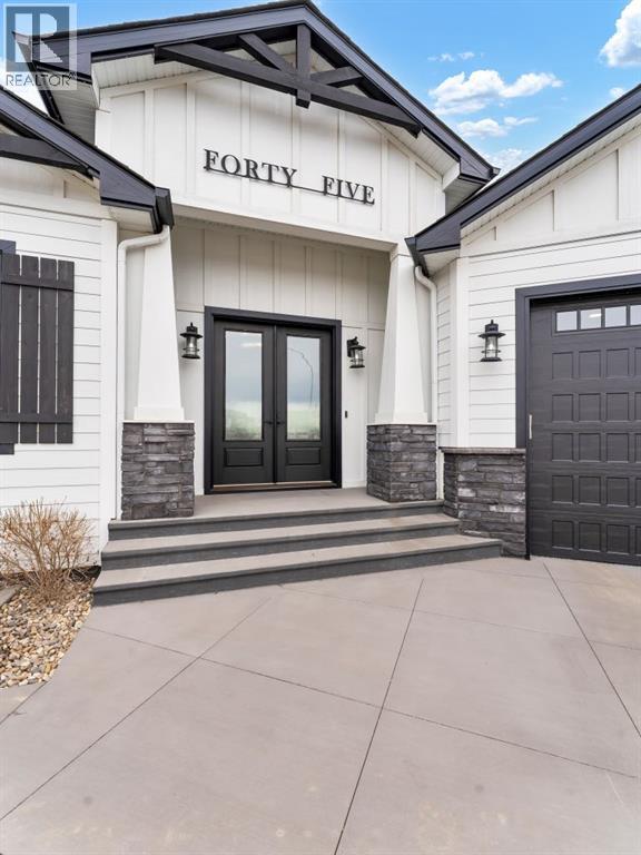 45 Hamptons Gate Se, Medicine Hat, Alberta  T1B 0N7 - Photo 2 - A2293606