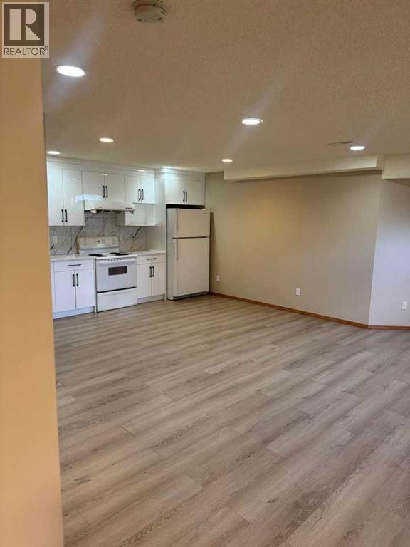 7 Country Hills Park NW, Calgary, Alberta  T3K 5C8 - Photo 36 - A2281466