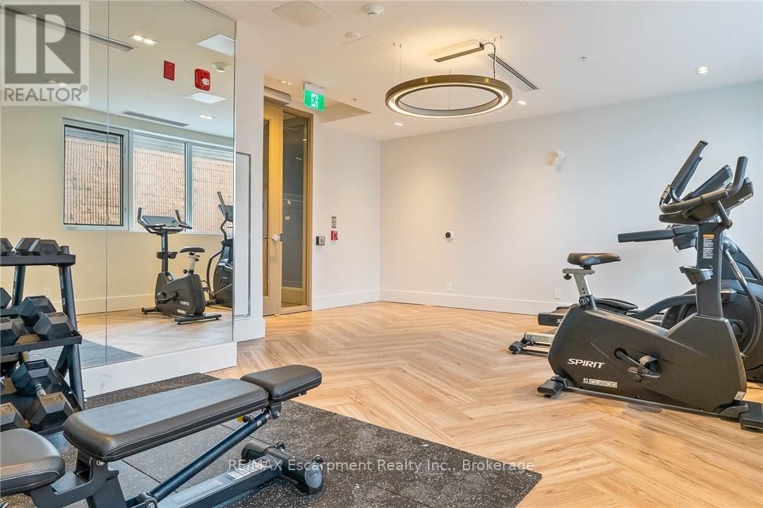 105 - 123 Maurice Drive, Oakville, Ontario  L6K 2W6 - Photo 15 - W12883006