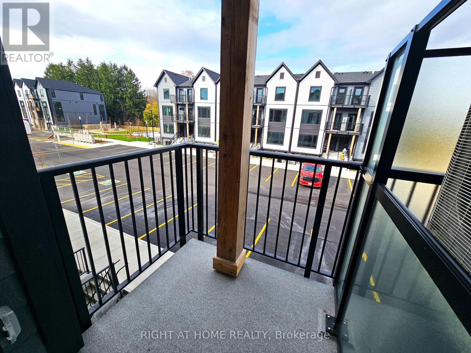 114 - 708 Woolwich Street, Guelph (Riverside Park), Ontario  N1H 3Z1 - Photo 10 - X12897082