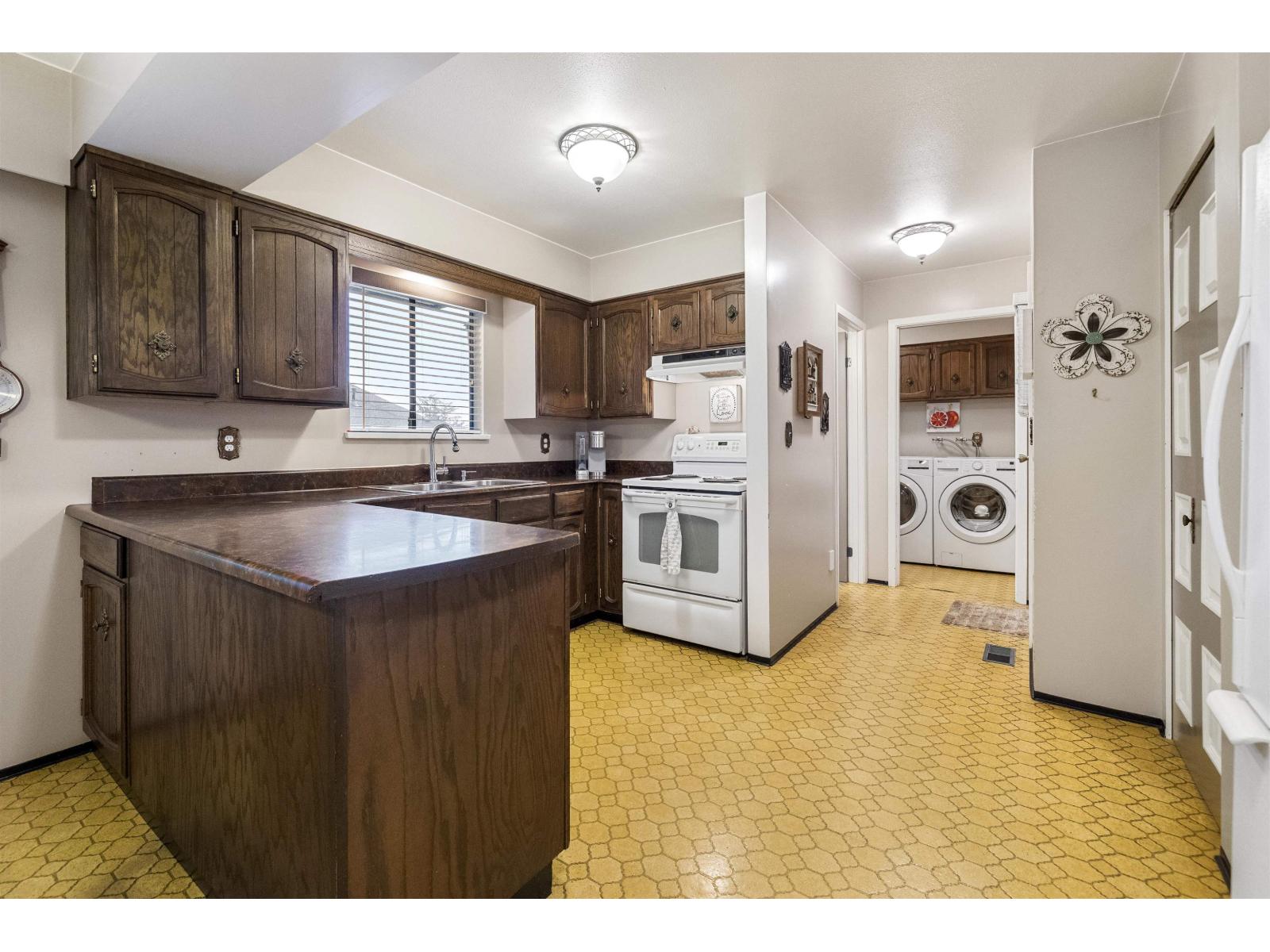 13474 15 Avenue, Surrey, British Columbia  V4A 1L2 - Photo 5 - R3100337