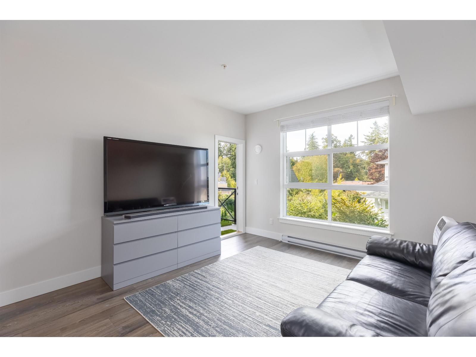 303 14605 Mcdougall Drive, Surrey, British Columbia  V4P 0G7 - Photo 10 - R3101292