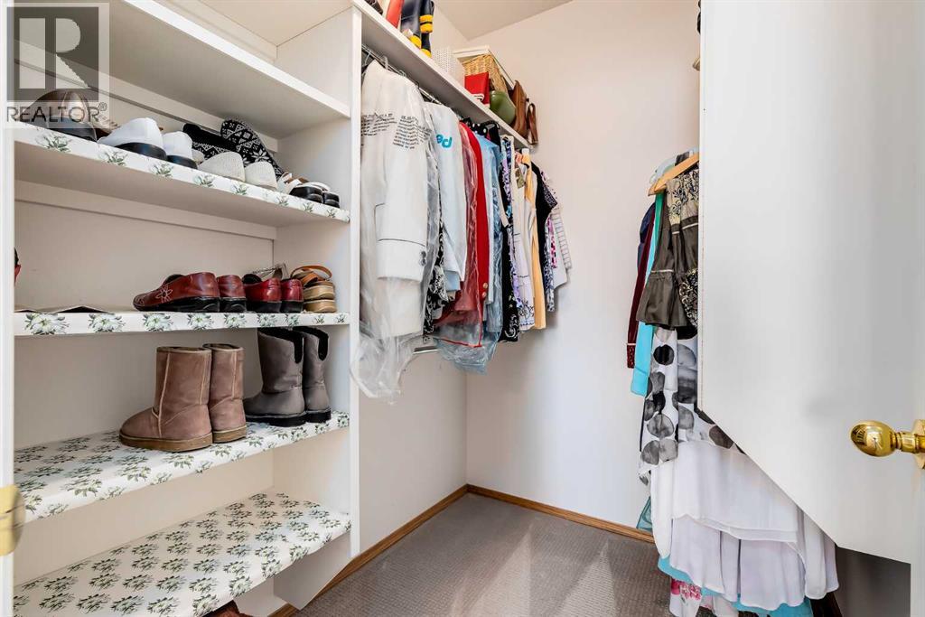 38 Scimitar Circle NW, Calgary, Alberta  T3L 2C8 - Photo 21 - A2292115